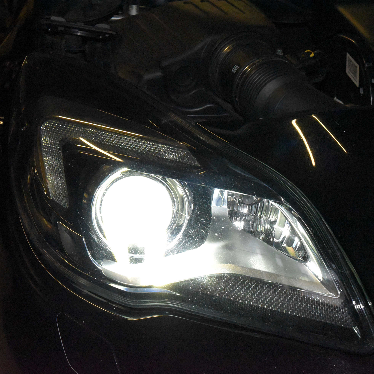 PACK LED Feux de Route / Croisement Opel Insignia Sport Tourer (PH2)