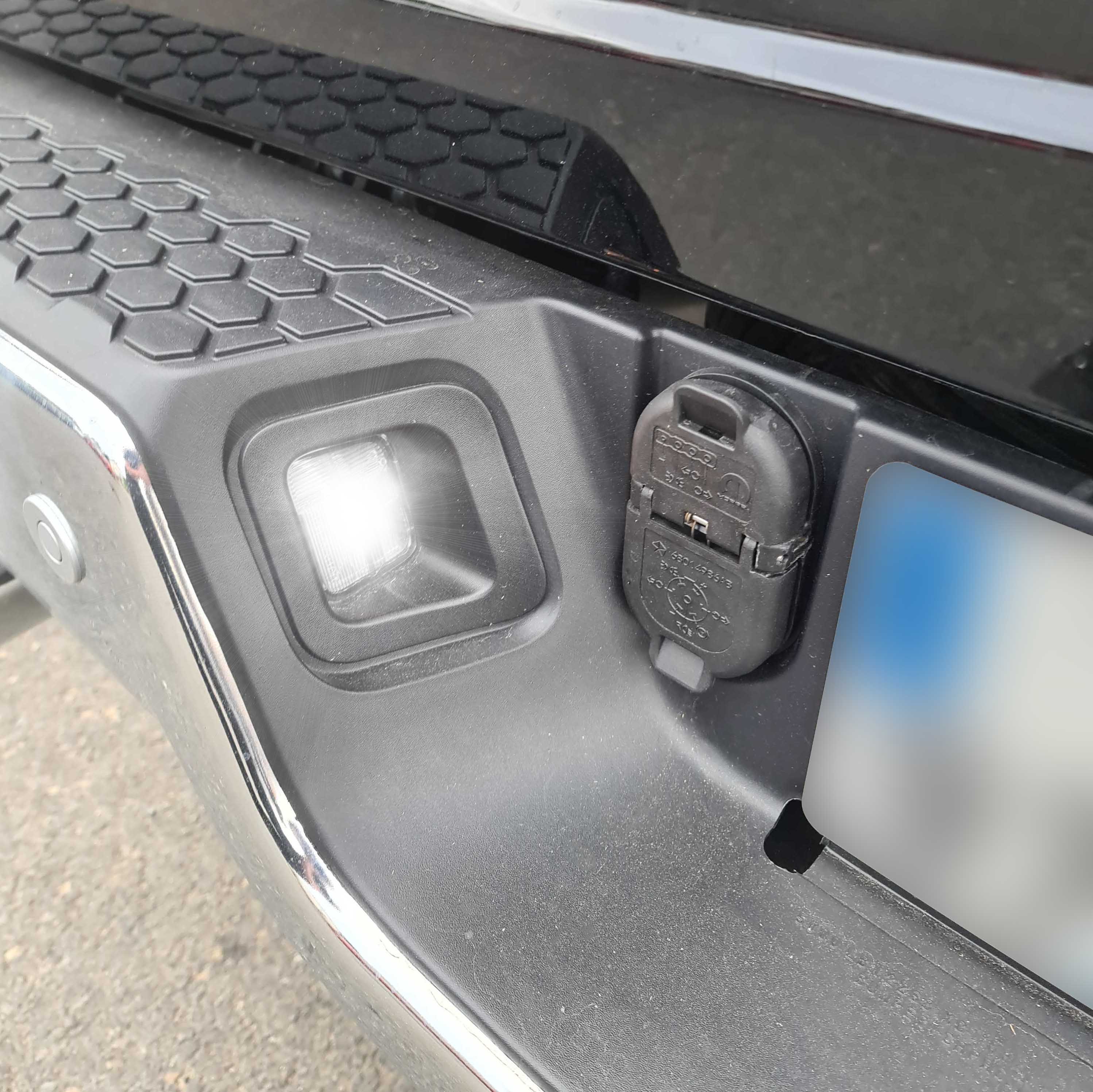 Éclairage LED plaque immatriculation - Toutes Jeep