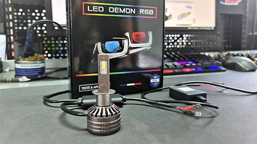 LED H4 DEMON RGB : fiable à 200 % et facile à installer
