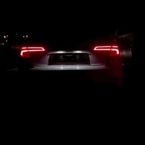 Luz de freio LED Strobe FULL BLACK Estilo F1