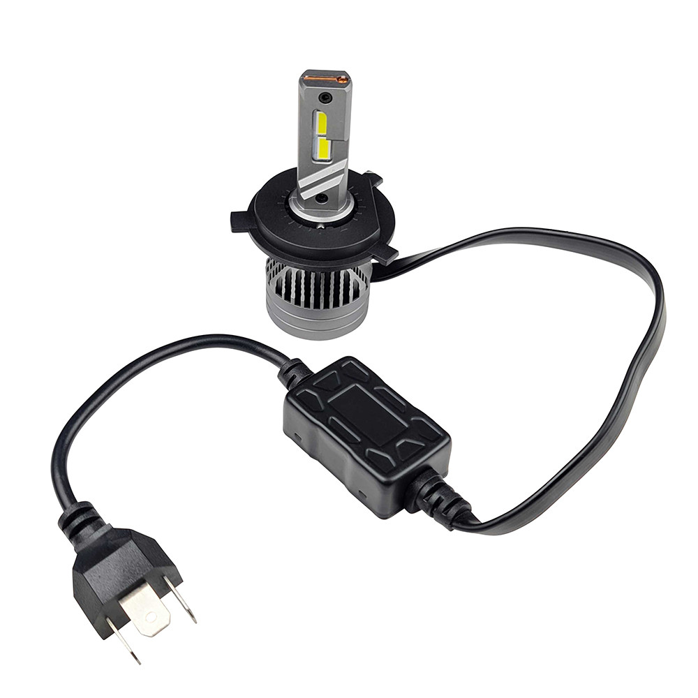 KIT AMPOULES LED H4 TITANIUM XS 24V POUR CAMION - 90 WATTS - 15300 LUMENS - 6000K