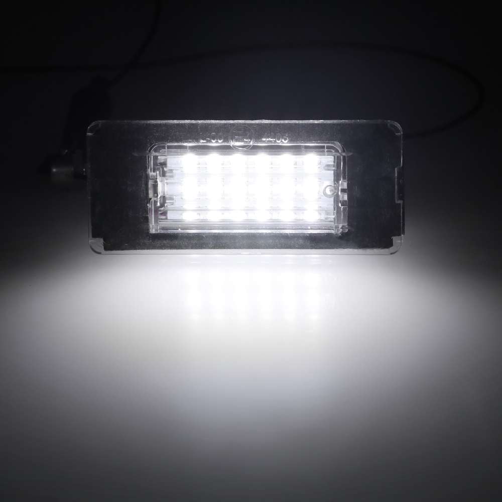 2 ampoules à LED éclairage de plaque d'immatriculation blanc pour